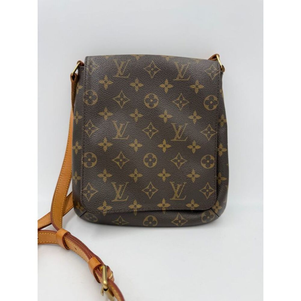 Louis Vuitton LOUIS VUITTON MUSETTE Monogram Handbag